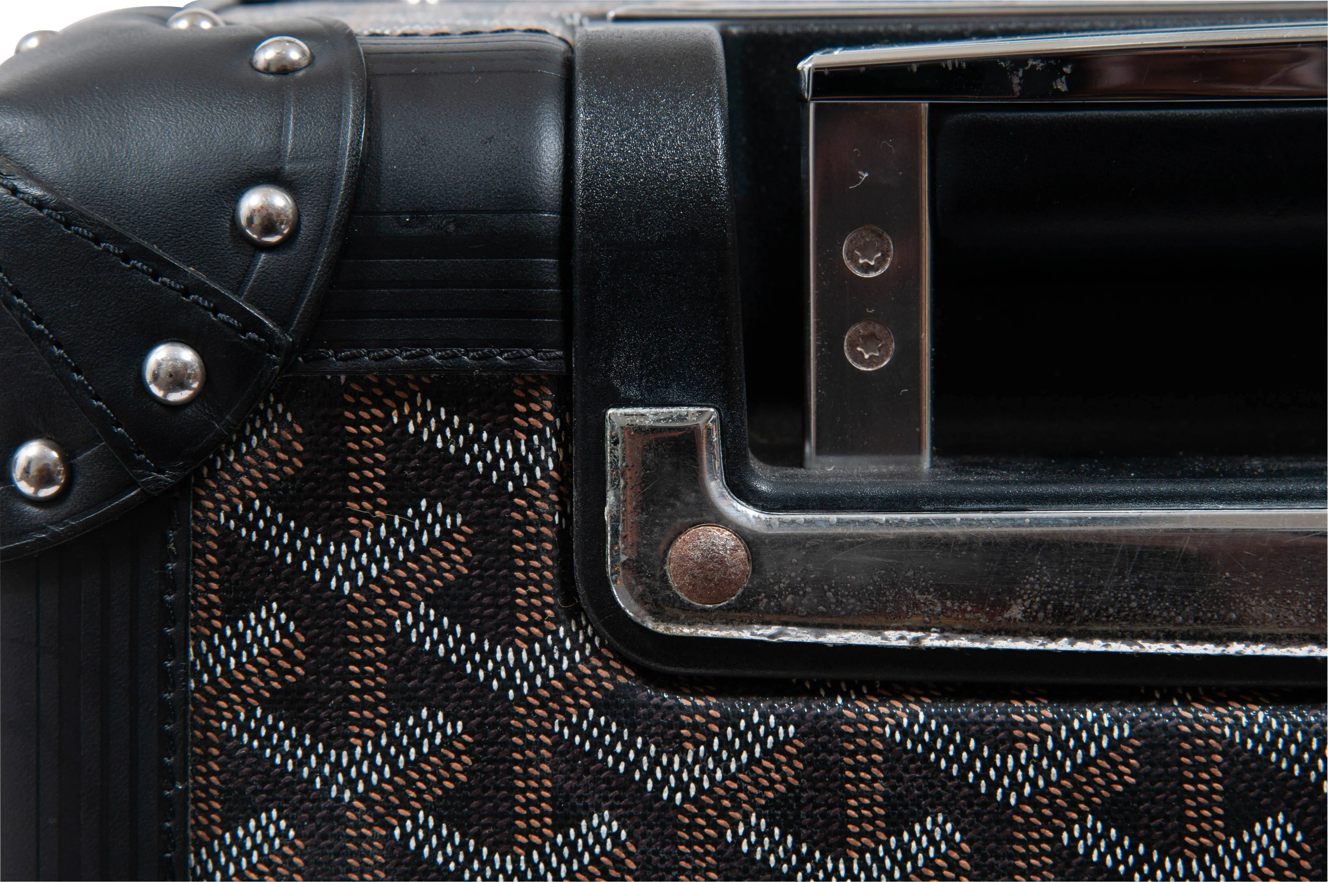 Bourget Rolling Luggage (Black)