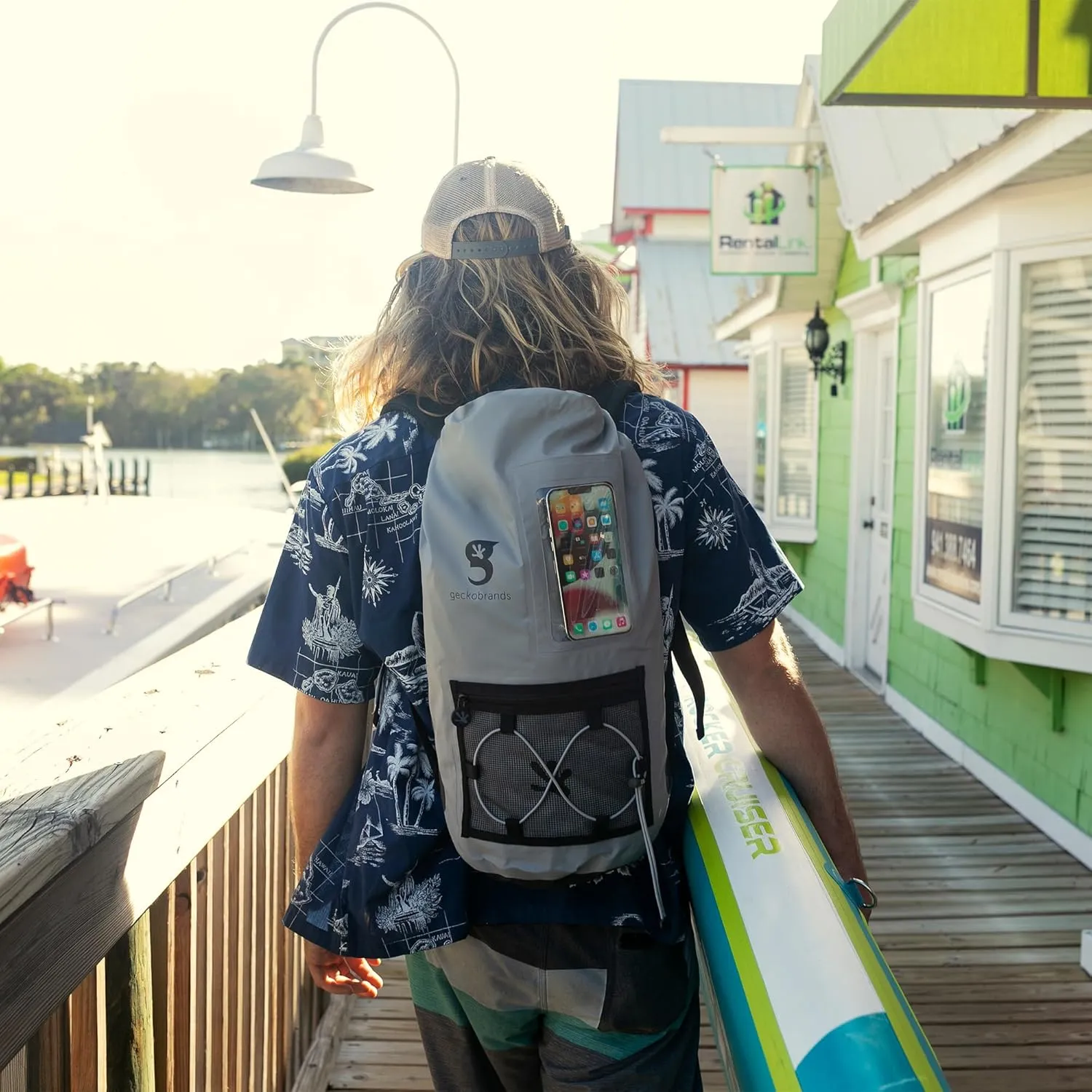 geckobrands Hydroner 20L Waterproof Dry Bag Backpack  Lightweight Roll-Top Bag with Clear Phone Pouch for Outdoor Activities
