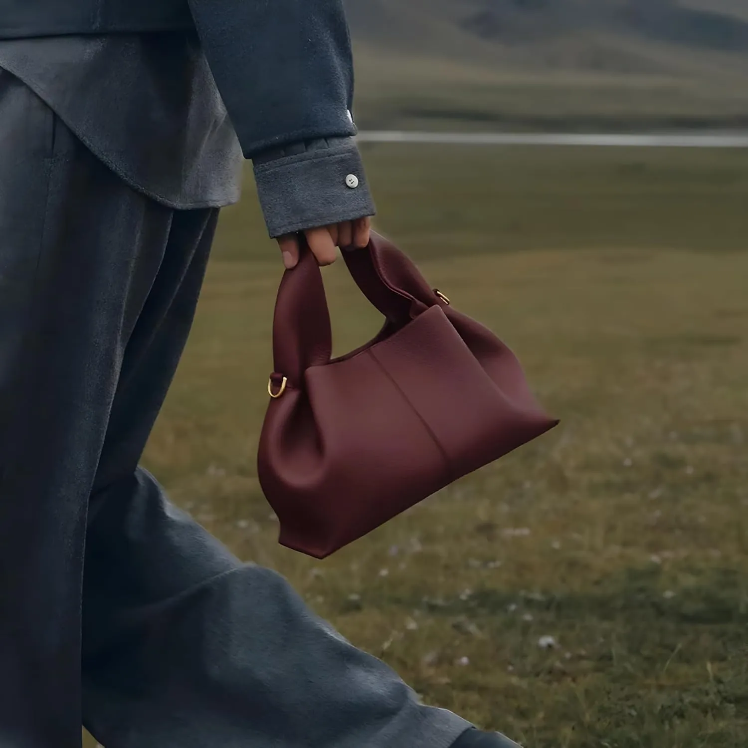 La Vincenza Bag, Women's Cloud Dumpling Clutch Handbag, Women's Handbag Crossbody Bag with Detachable Shoulder Strap