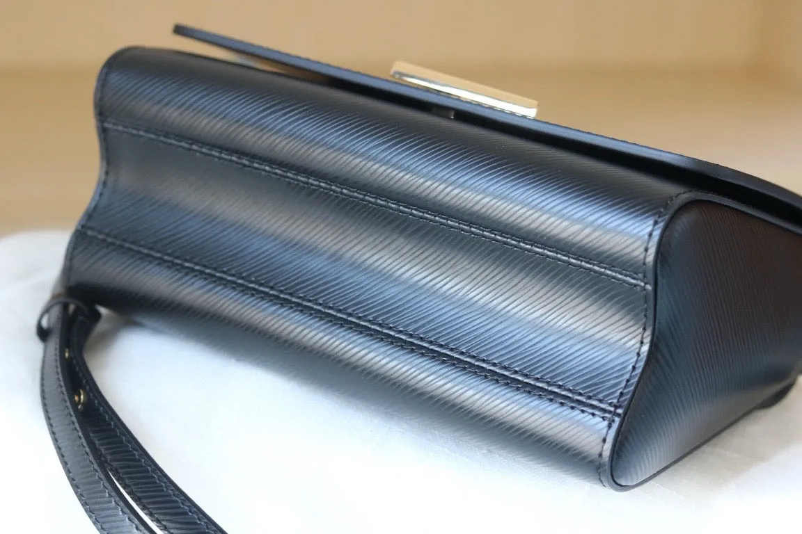 LB1171 Twist MM / 9.1 x 6.7 x 3.7 inches