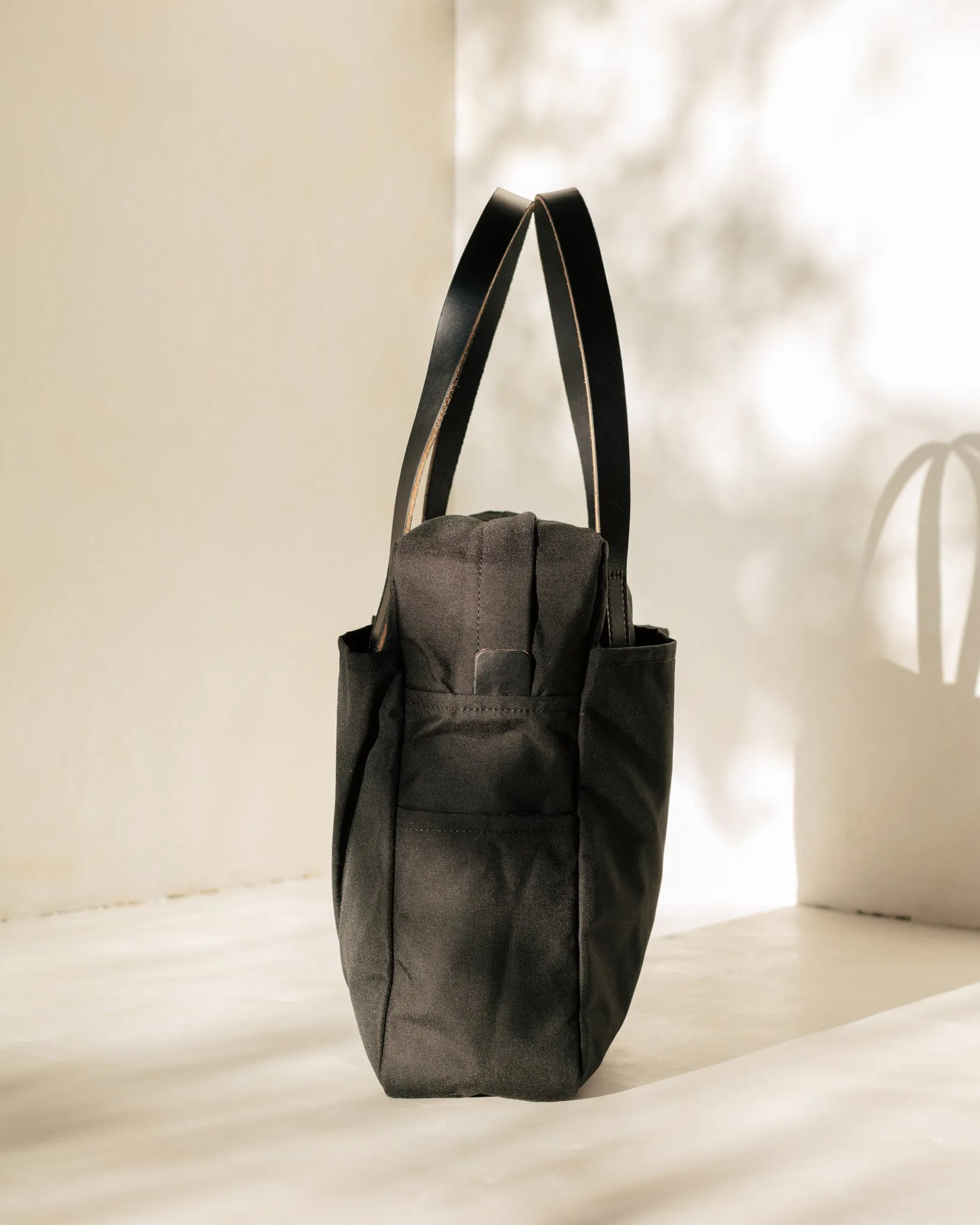 Utility Tote in Nylon - Zippered
